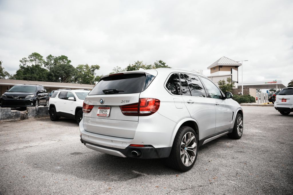 2017 BMW X5 Image 6