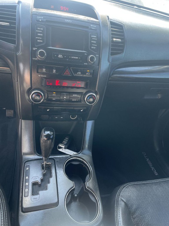 2013 Kia Sorento Image 9