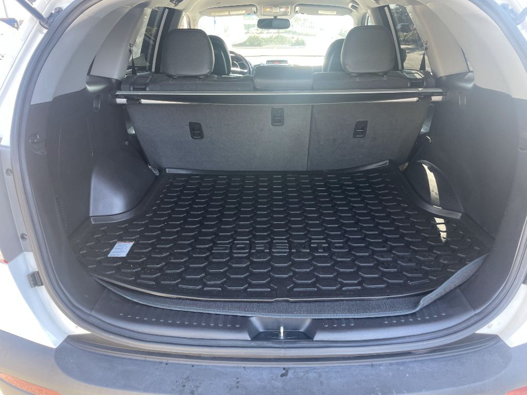 2013 Kia Sorento Image 11