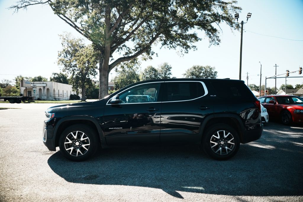 2021 GMC Acadia Image 3