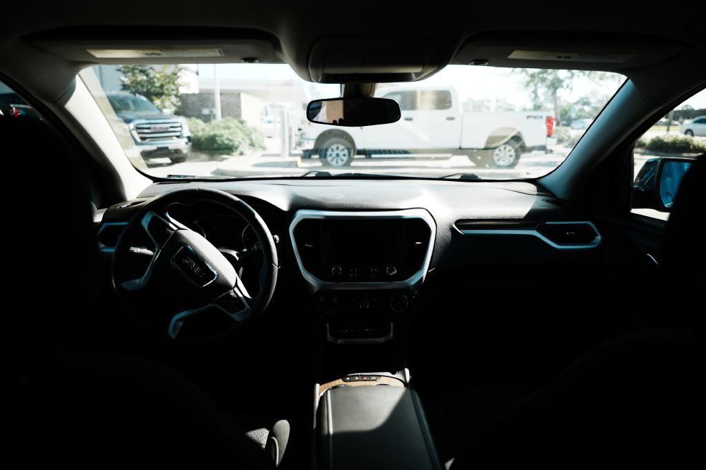 2021 GMC Acadia Image 12