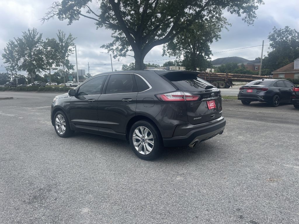 2020 Ford Edge Image 3