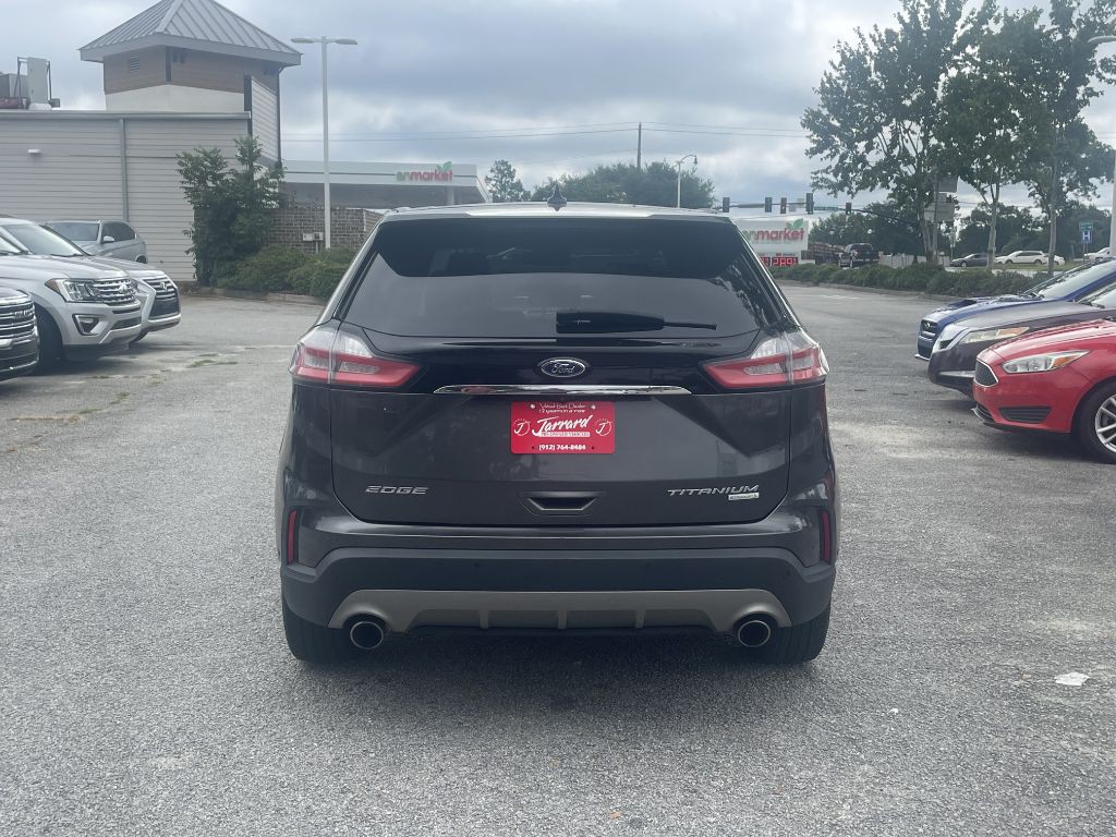2020 Ford Edge Image 4