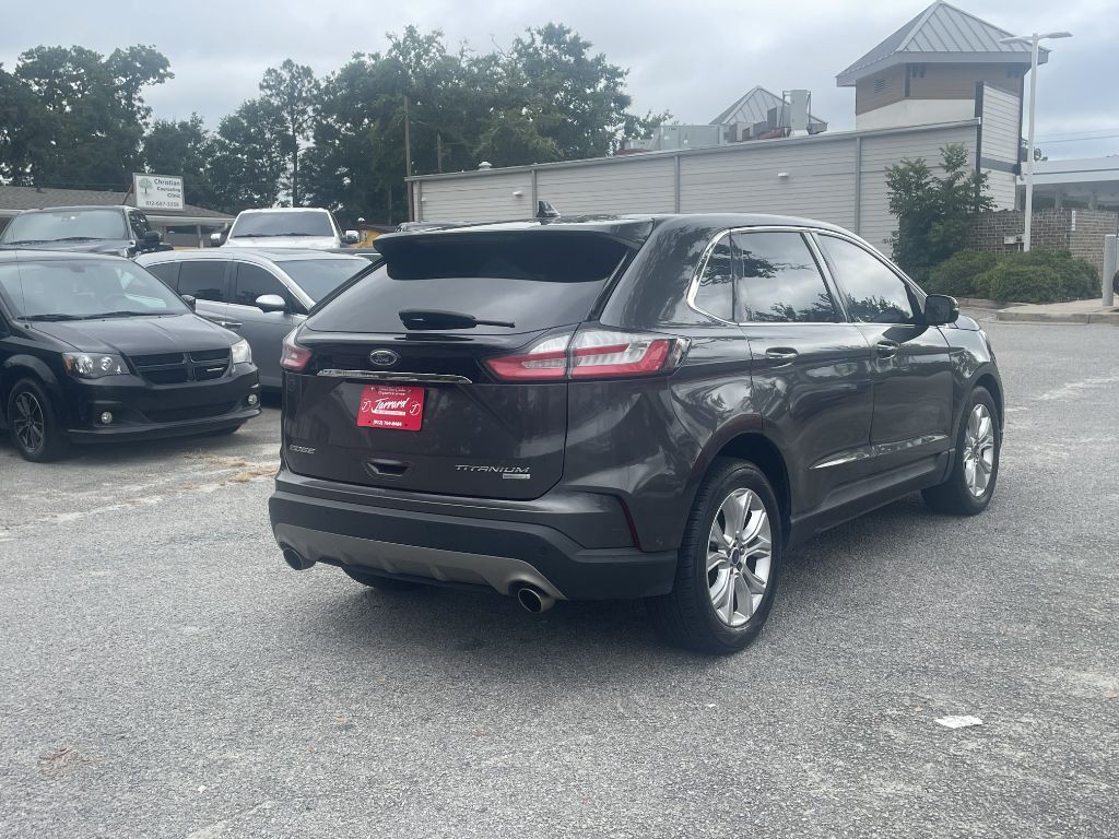 2020 Ford Edge Image 5