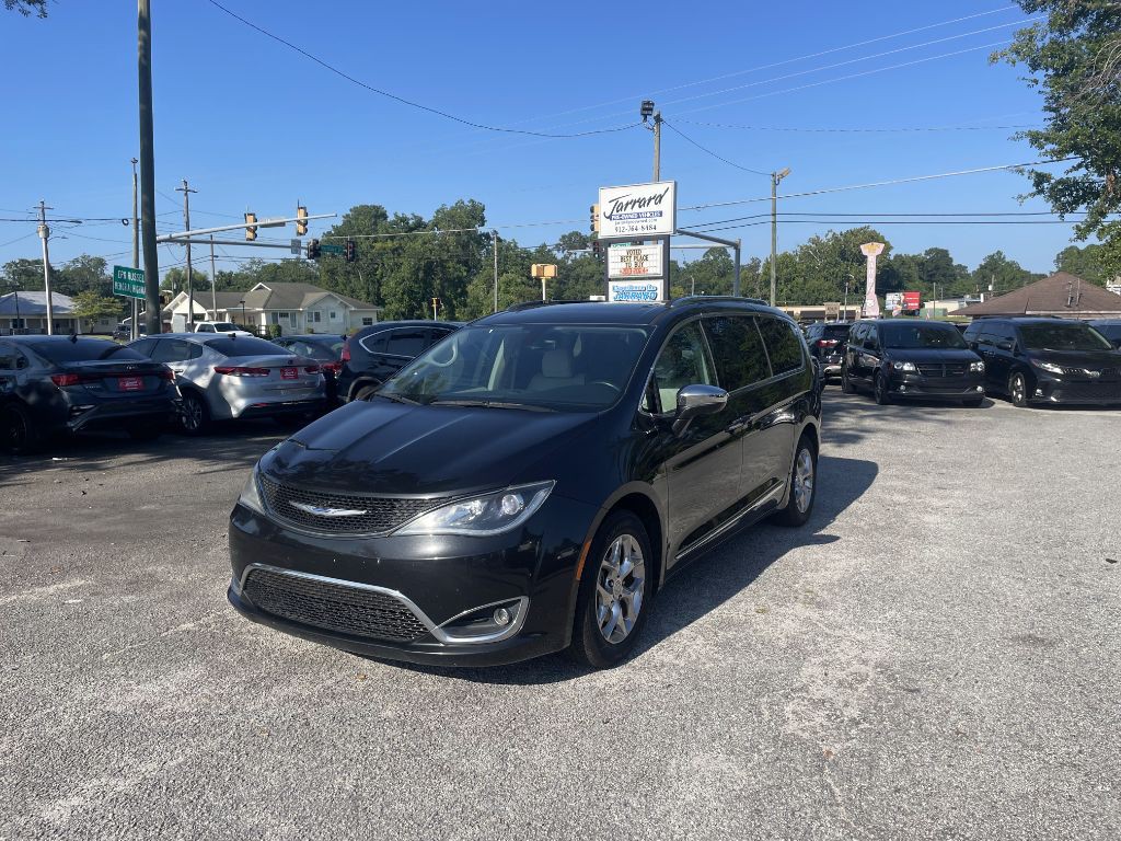 2019 Chrysler Pacifica Image 1