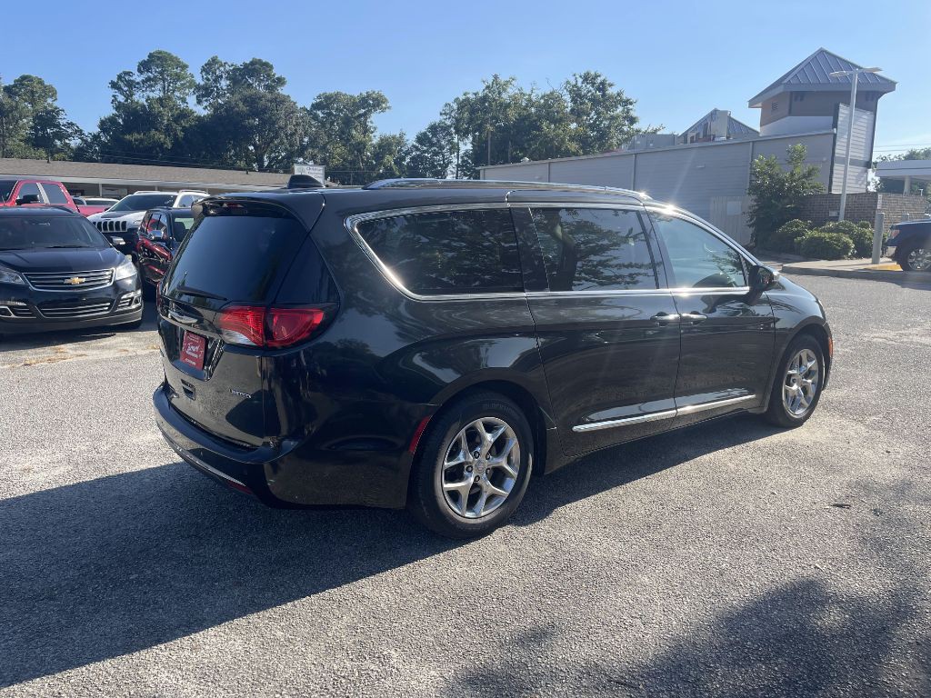 2019 Chrysler Pacifica Image 5