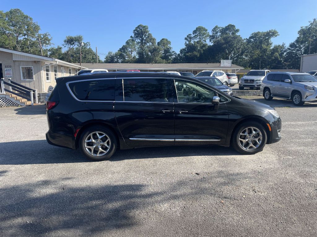 2019 Chrysler Pacifica Image 6