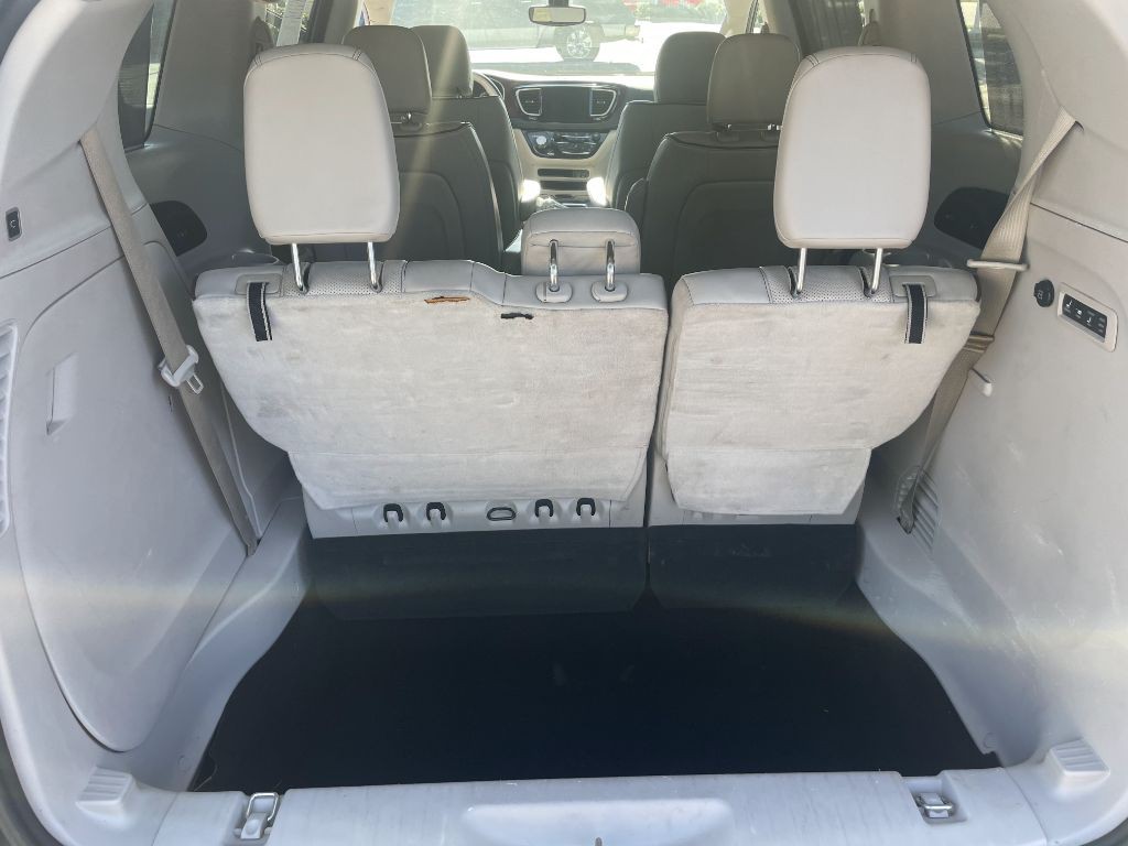 2019 Chrysler Pacifica Image 13