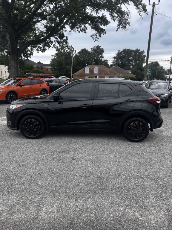 2022 Nissan Kicks Image 2