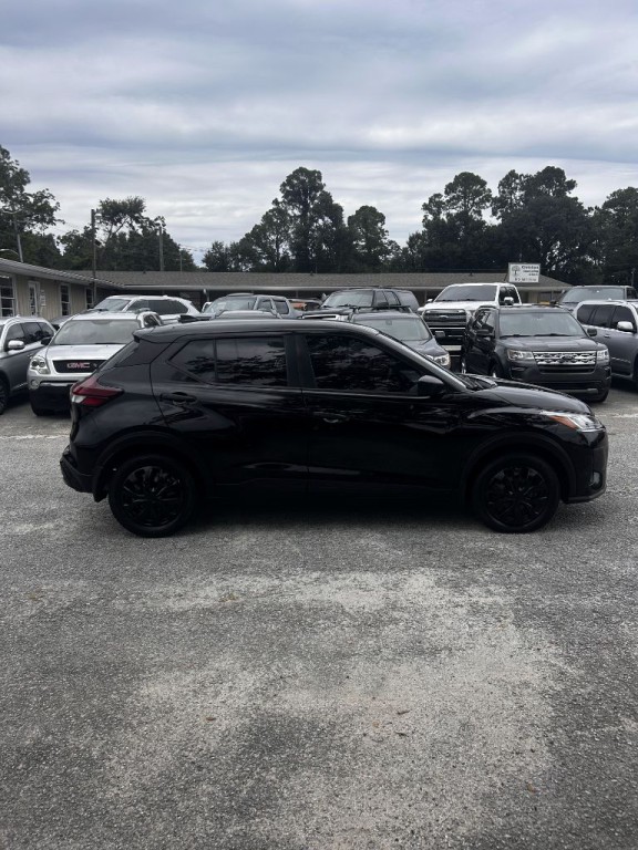2022 Nissan Kicks Image 4