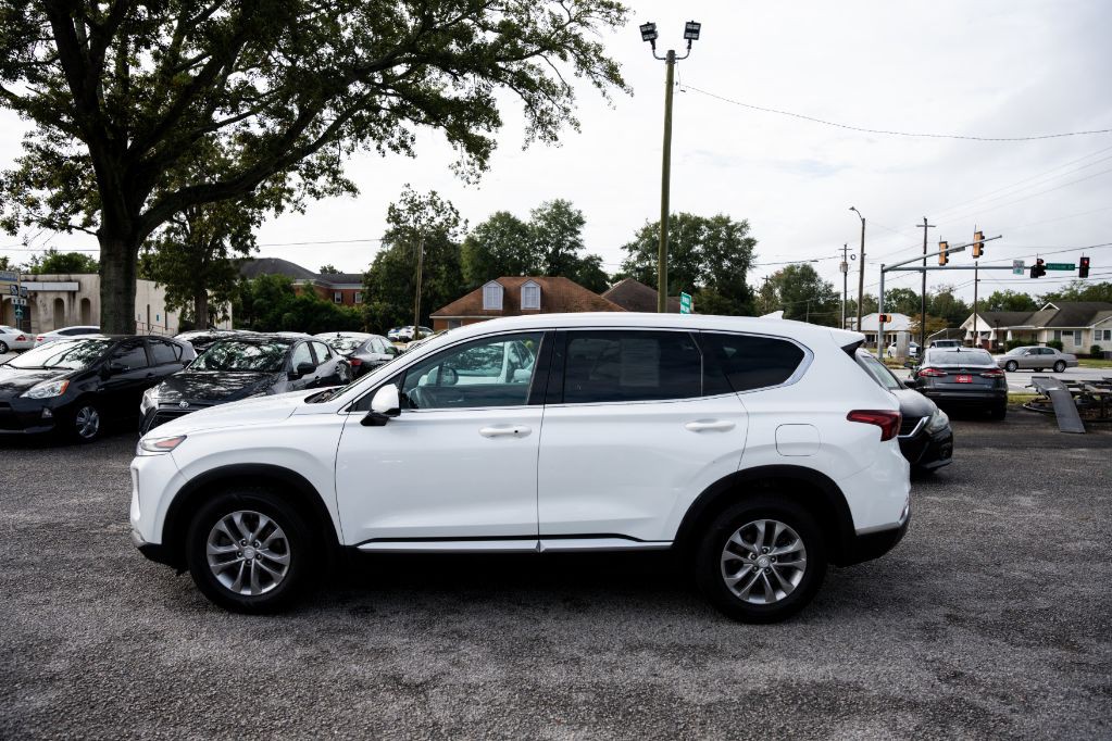 2020 Hyundai Santa Fe Image 2