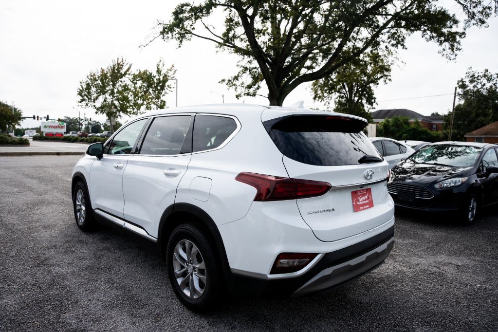 2020 Hyundai Santa Fe Image 3