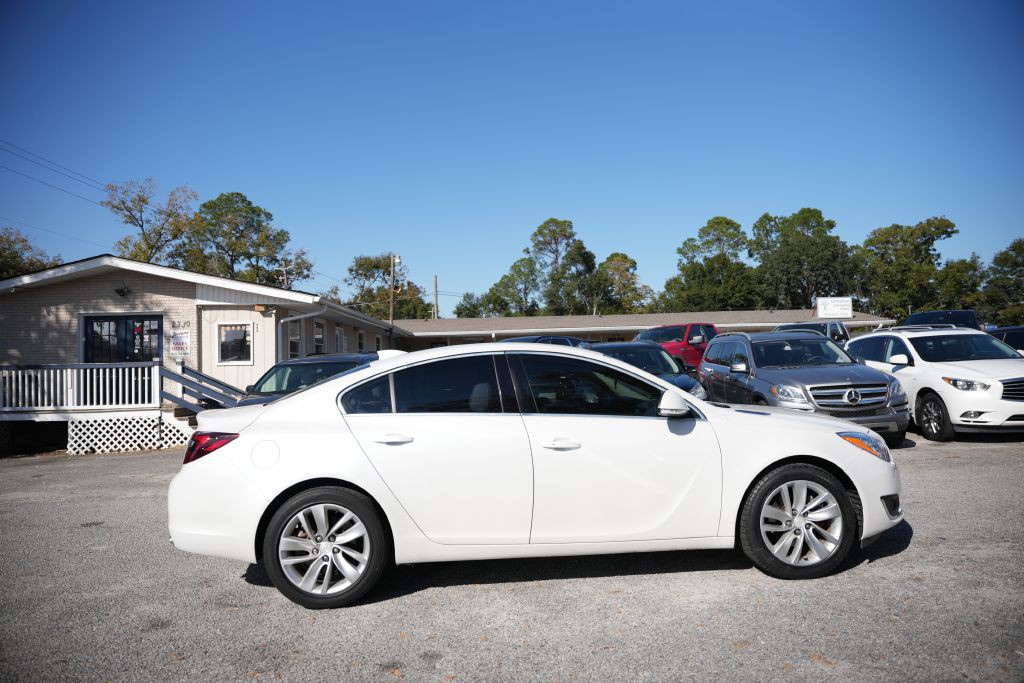 2017 Buick Regal Image 7