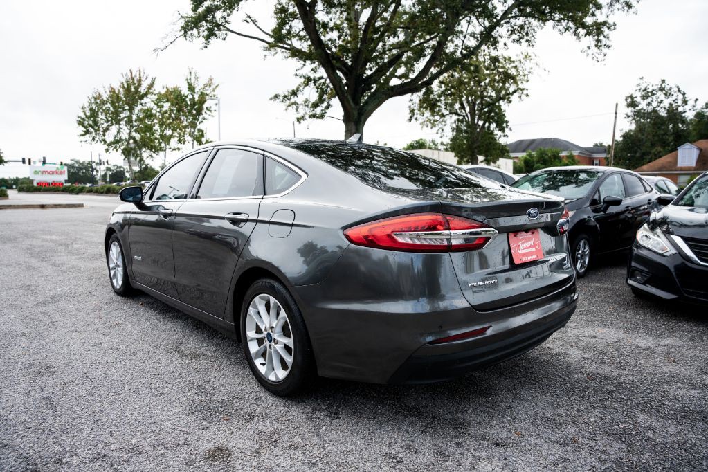 2019 Ford Fusion Image 4