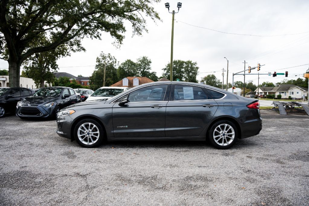 2019 Ford Fusion Image 5