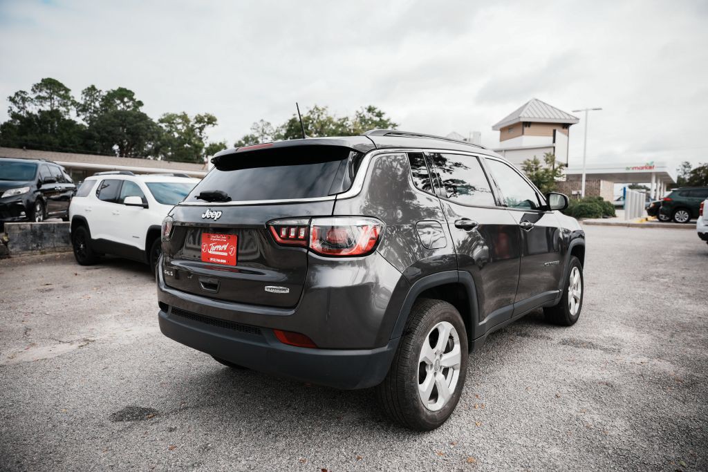 2018 Jeep Compass Image 6