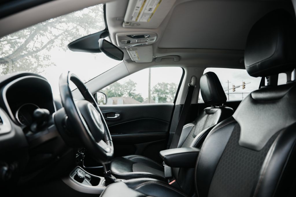 2018 Jeep Compass Image 11