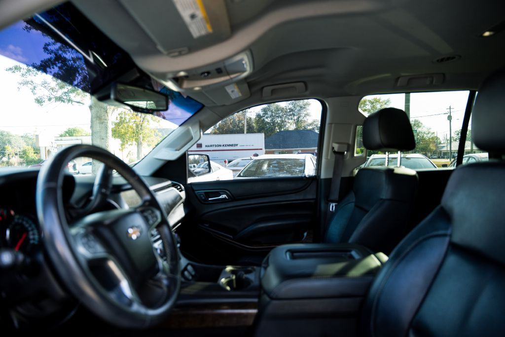 2015 Chevrolet Tahoe Image 11