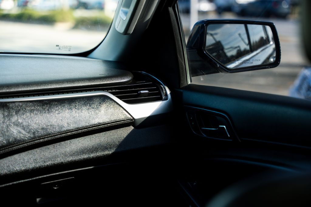 2015 Chevrolet Tahoe Image 16