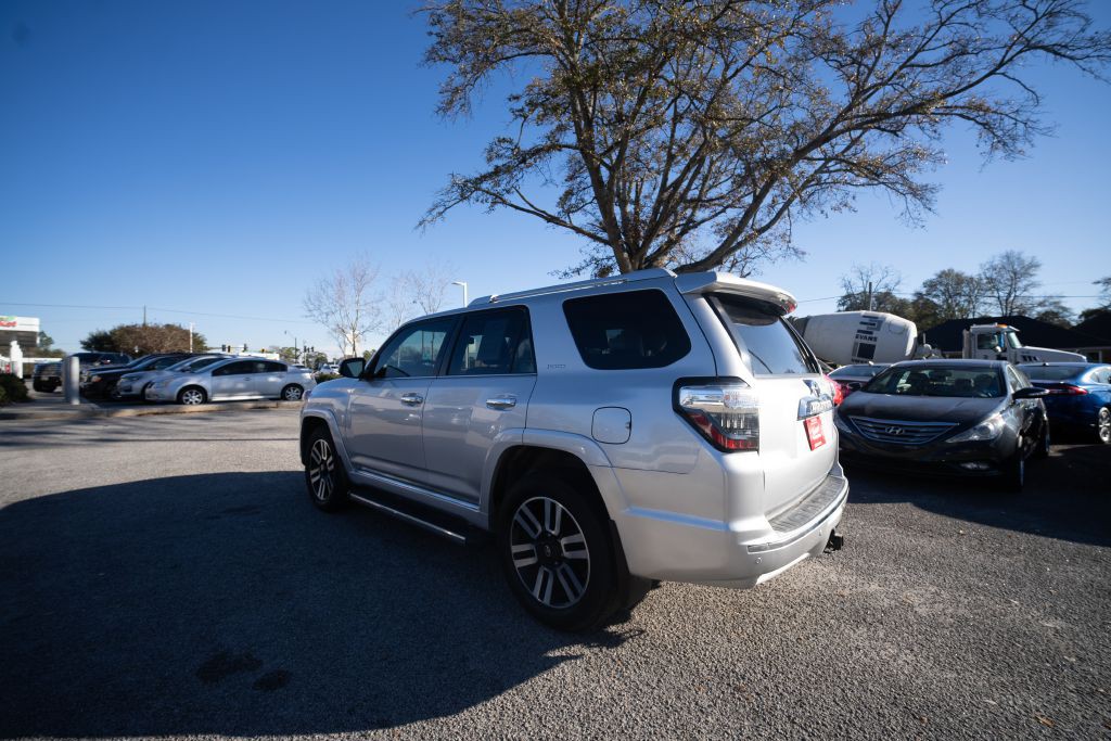2016 Toyota 4Runner Image 3
