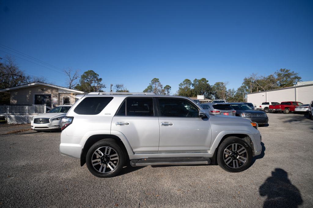 2016 Toyota 4Runner Image 6