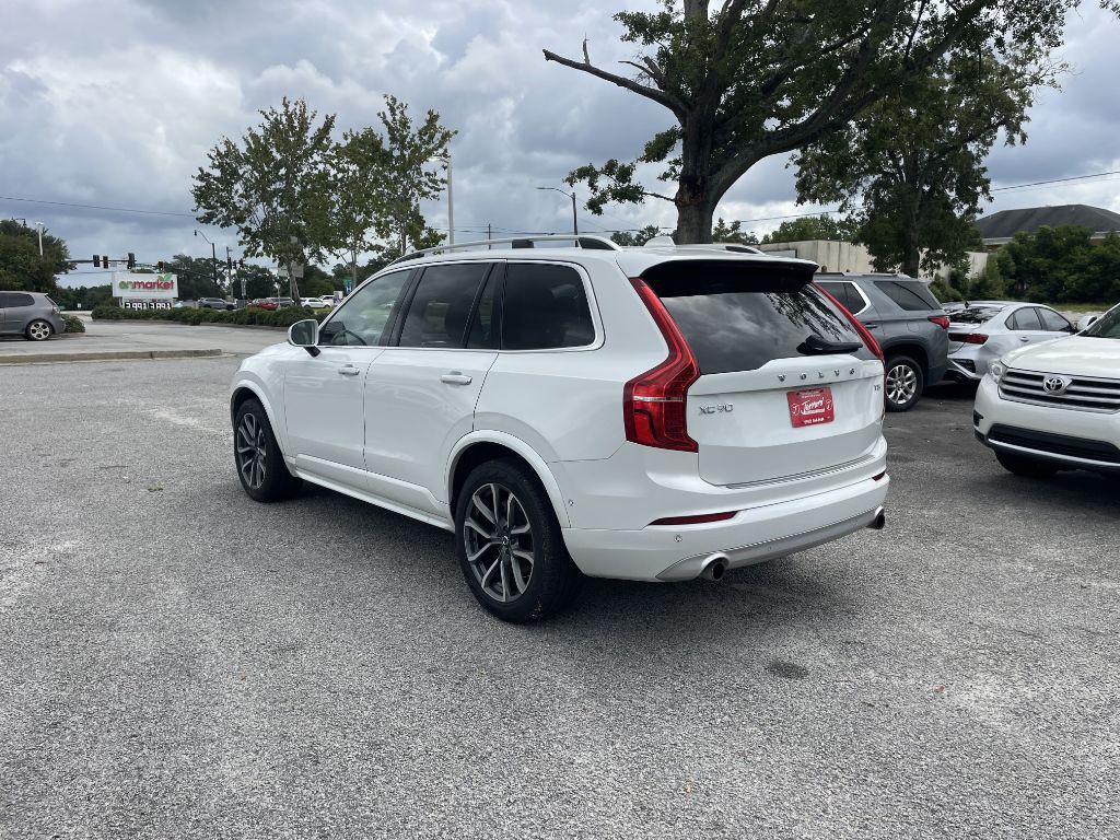 2019 Volvo XC90 Image 2