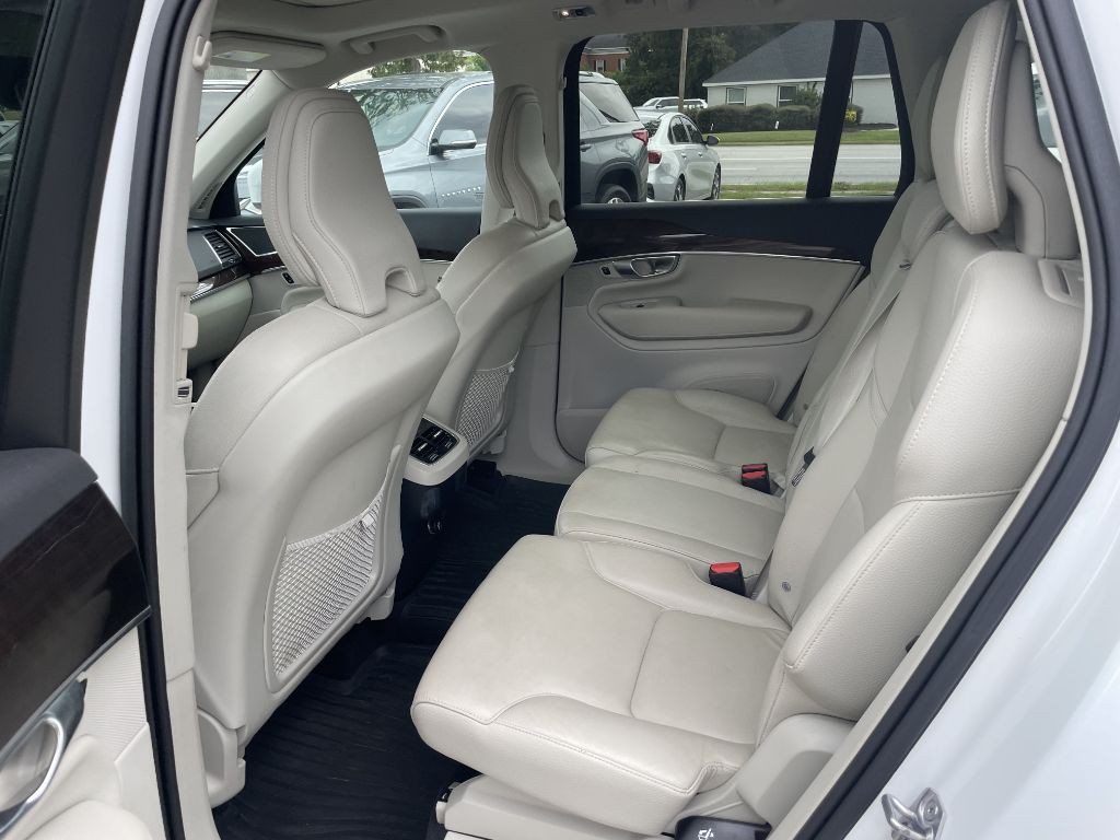 2019 Volvo XC90 Image 8