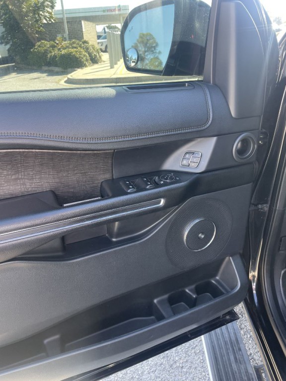 2020 Ford Expedition Image 7