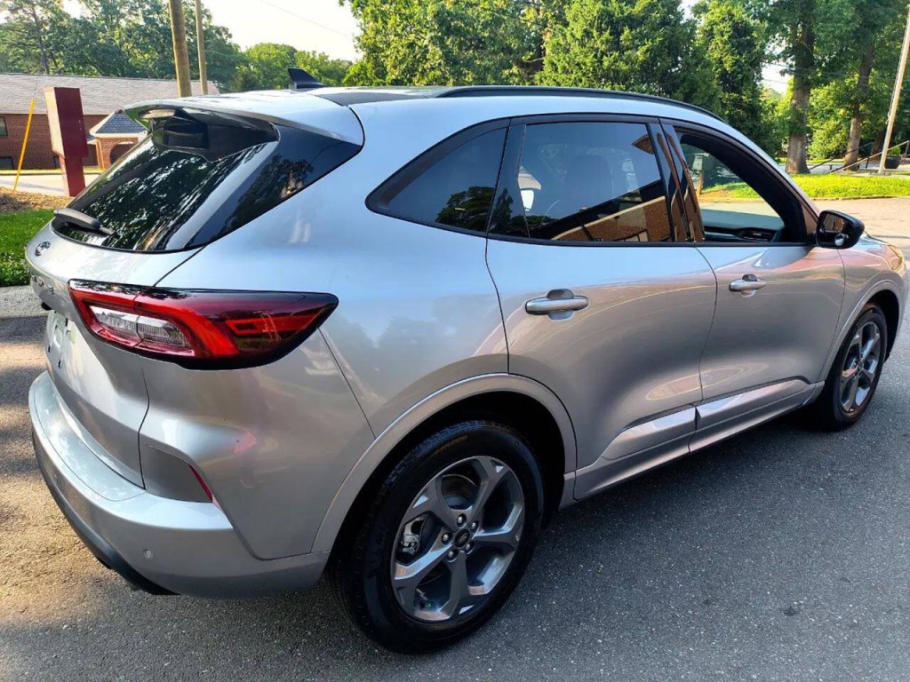 2023 Ford Escape Image 7