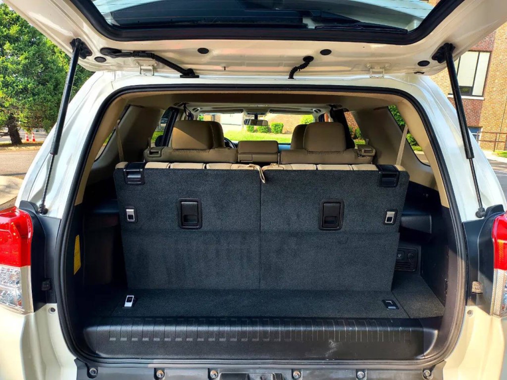 2011 Toyota 4Runner Image 27