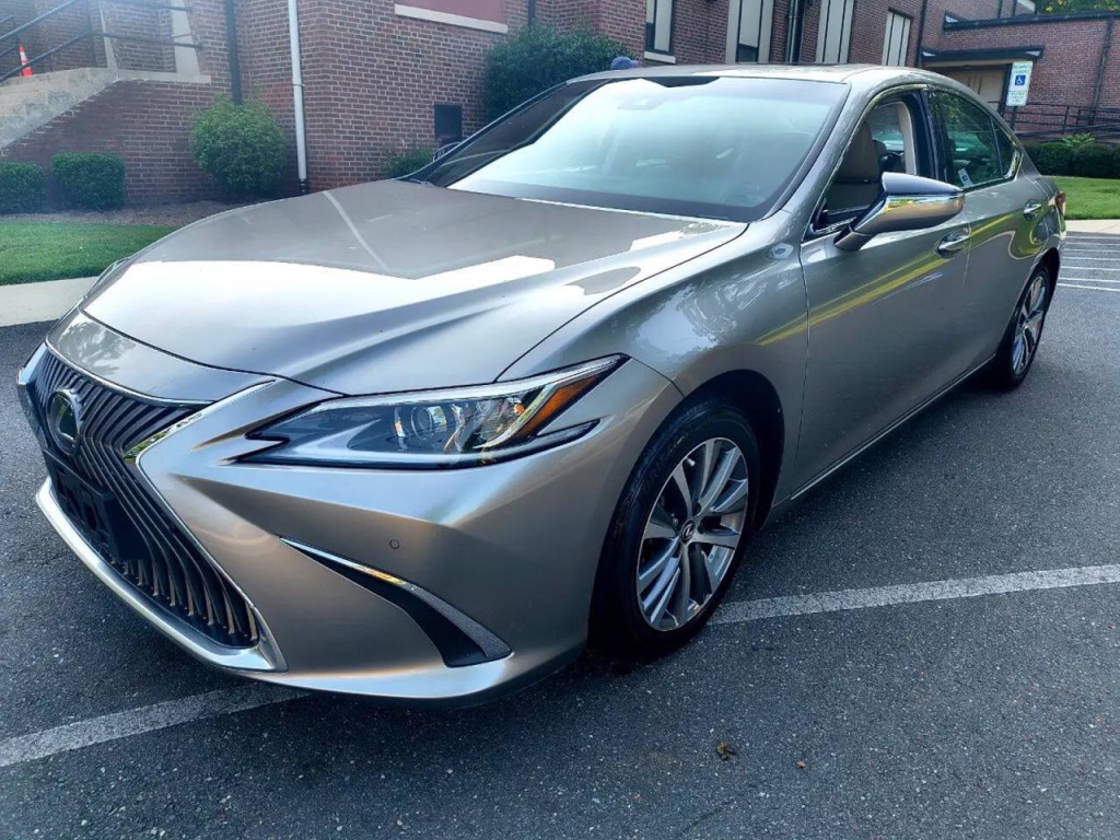 2020 Lexus ES 350 Image 3