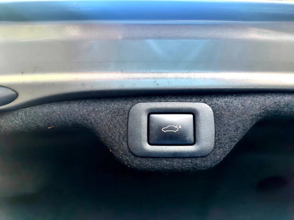 2020 Lexus ES 350 Image 33