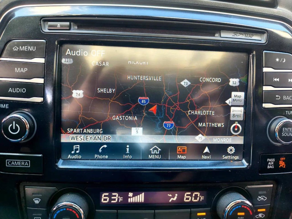 2017 Nissan Maxima Image 19