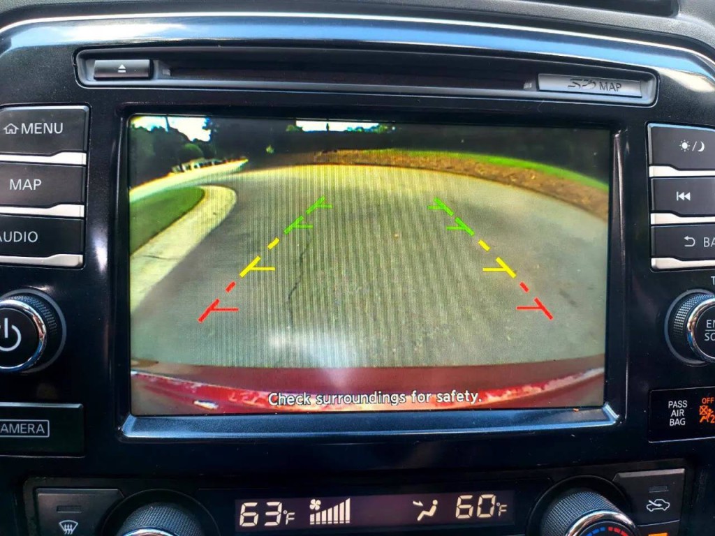 2017 Nissan Maxima Image 20