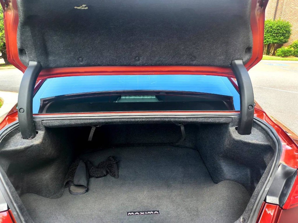 2017 Nissan Maxima Image 26