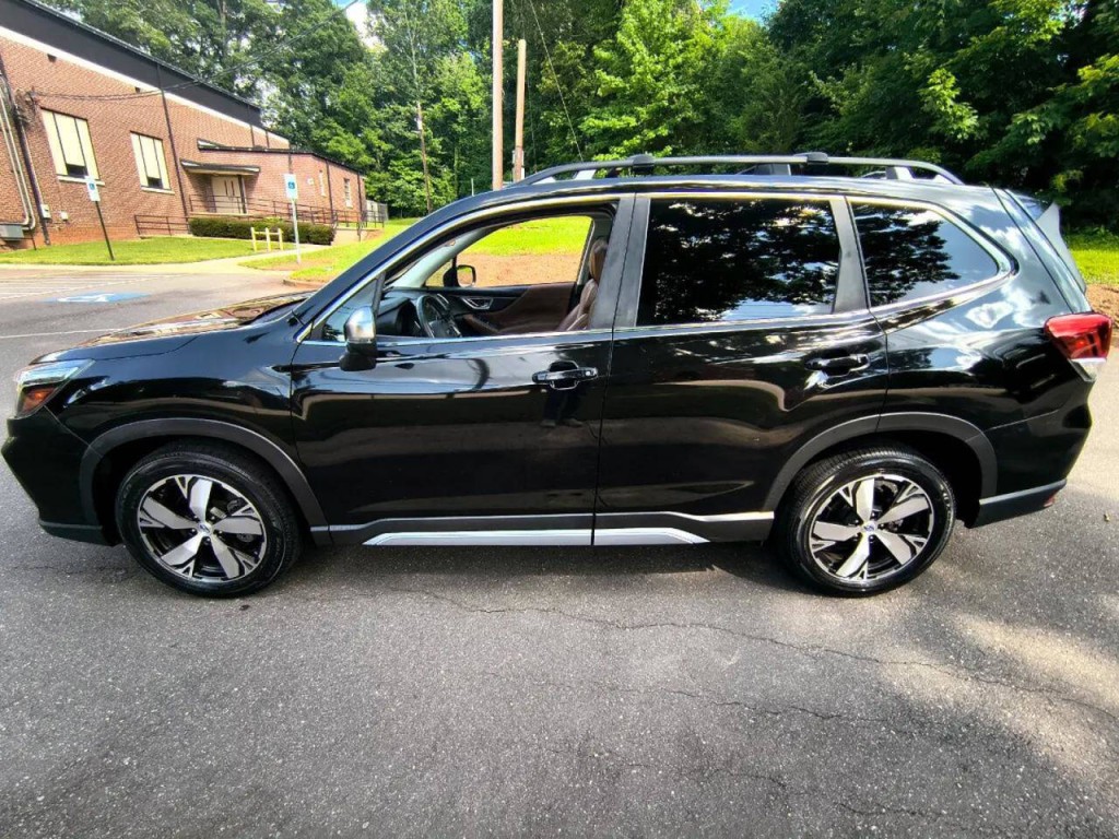 2021 Subaru Forester Image 4