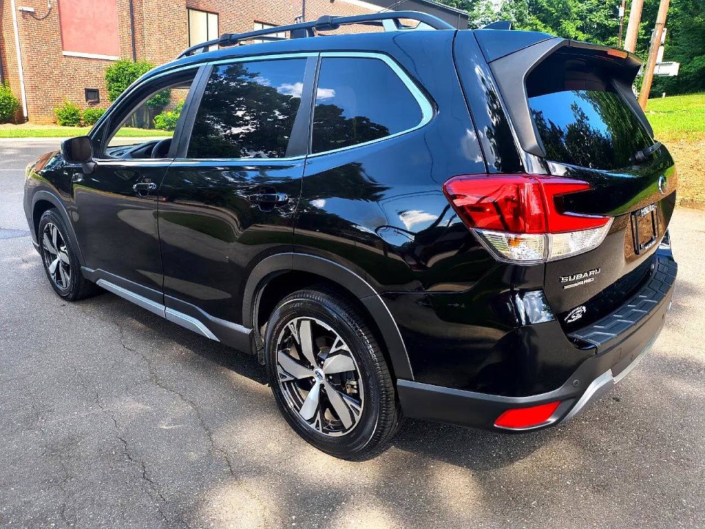 2021 Subaru Forester Image 5