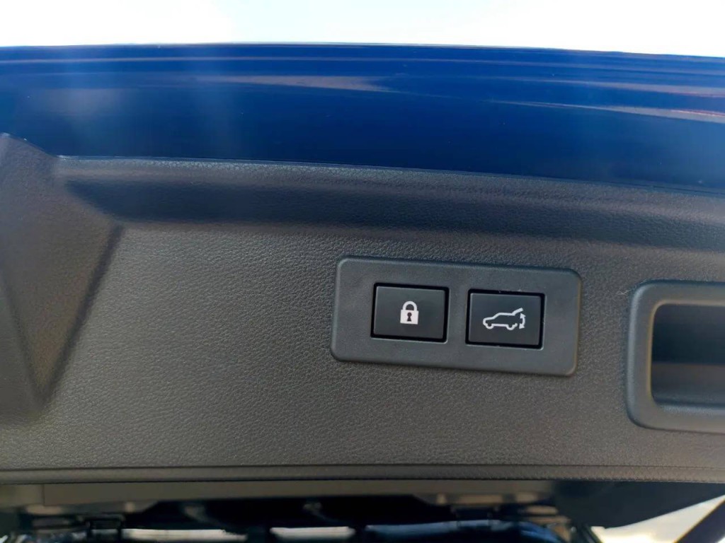 2021 Subaru Forester Image 34