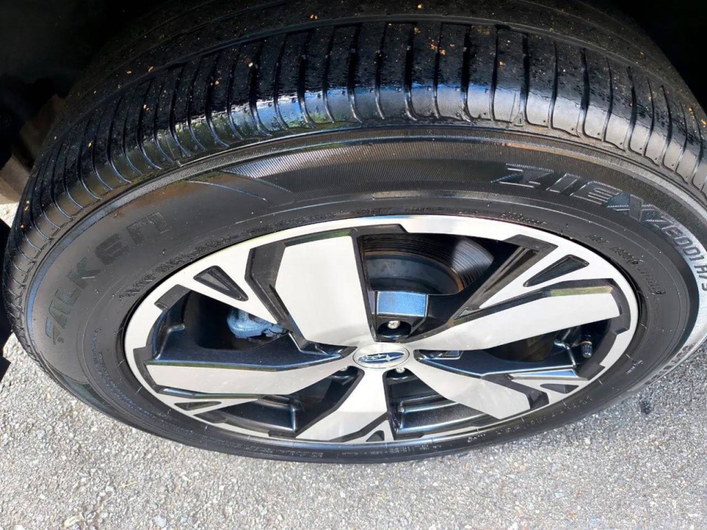 2021 Subaru Forester Image 42