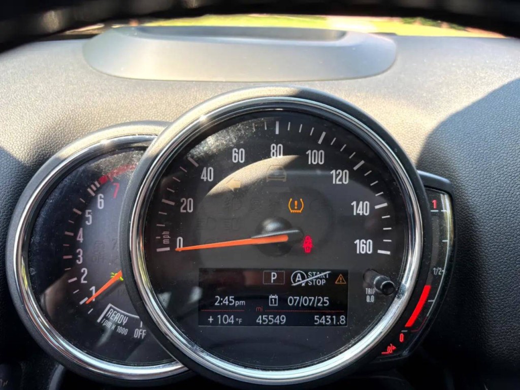 2018 MINI Countryman Image 17