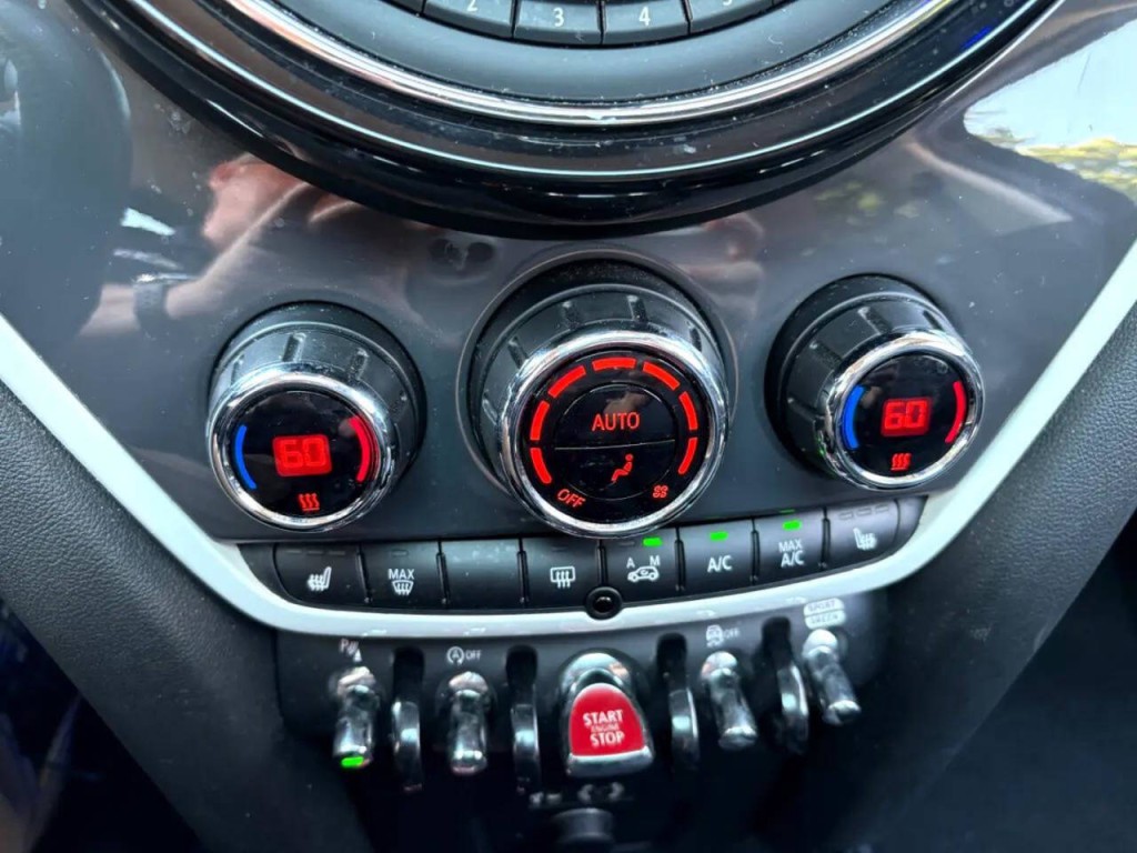 2018 MINI Countryman Image 20
