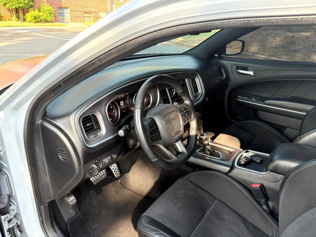 2021 Dodge Charger Image 14
