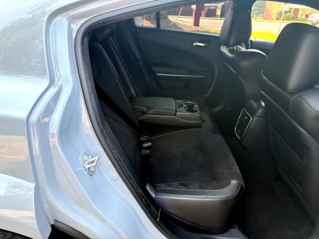 2021 Dodge Charger Image 33