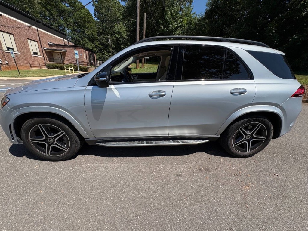 2022 Mercedes-Benz GLE-Class Image 4