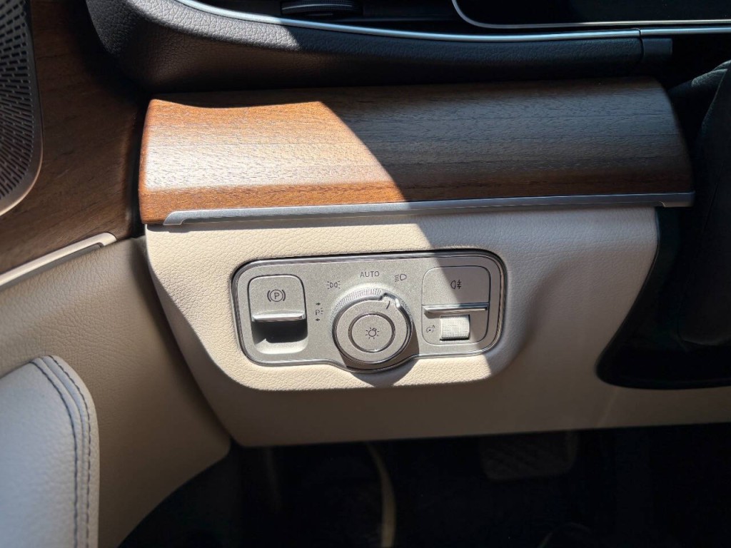 2022 Mercedes-Benz GLE-Class Image 13