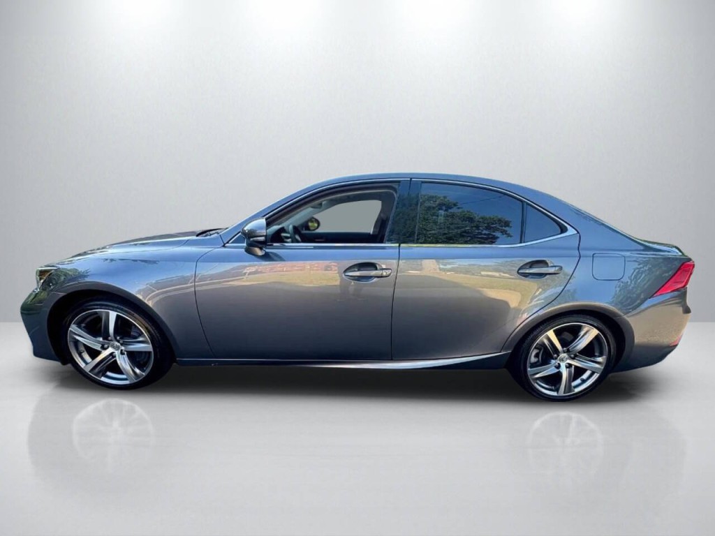 2019 Lexus IS 300 Image 4