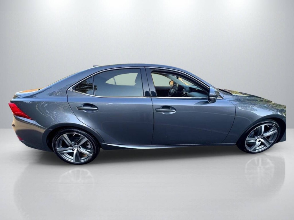 2019 Lexus IS 300 Image 8