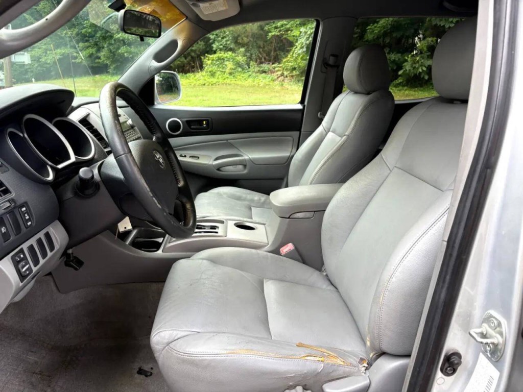 2007 Toyota Tacoma Image 10