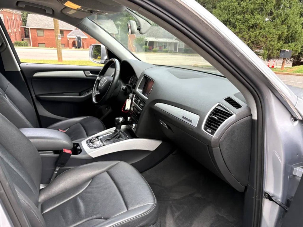 2017 Audi Q5 Image 31