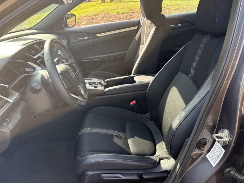 2019 Honda Civic Image 10
